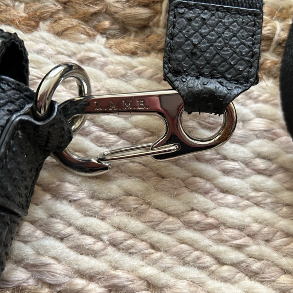 L.A.M.B. Gwen Stefani Black 100% Leather SnakeTextured Asymmetric Crossbody Bag - Picture 9 of 11